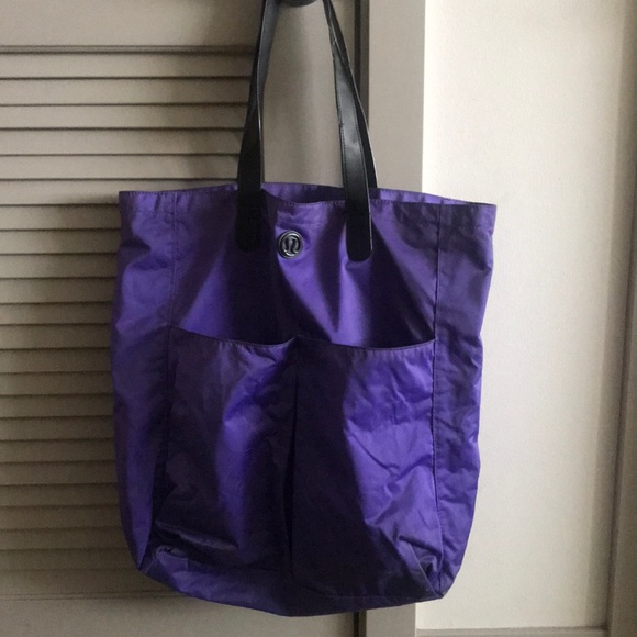 Purple lululemon bag Clearance